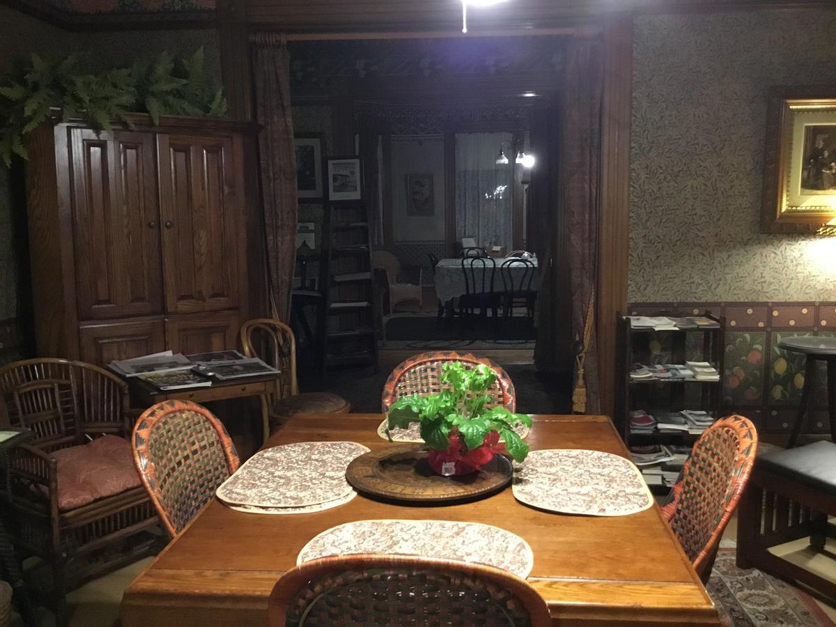 Allen House Inn Amherst Buitenkant foto