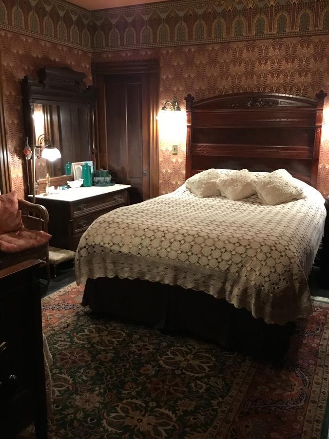 Allen House Inn Amherst Buitenkant foto