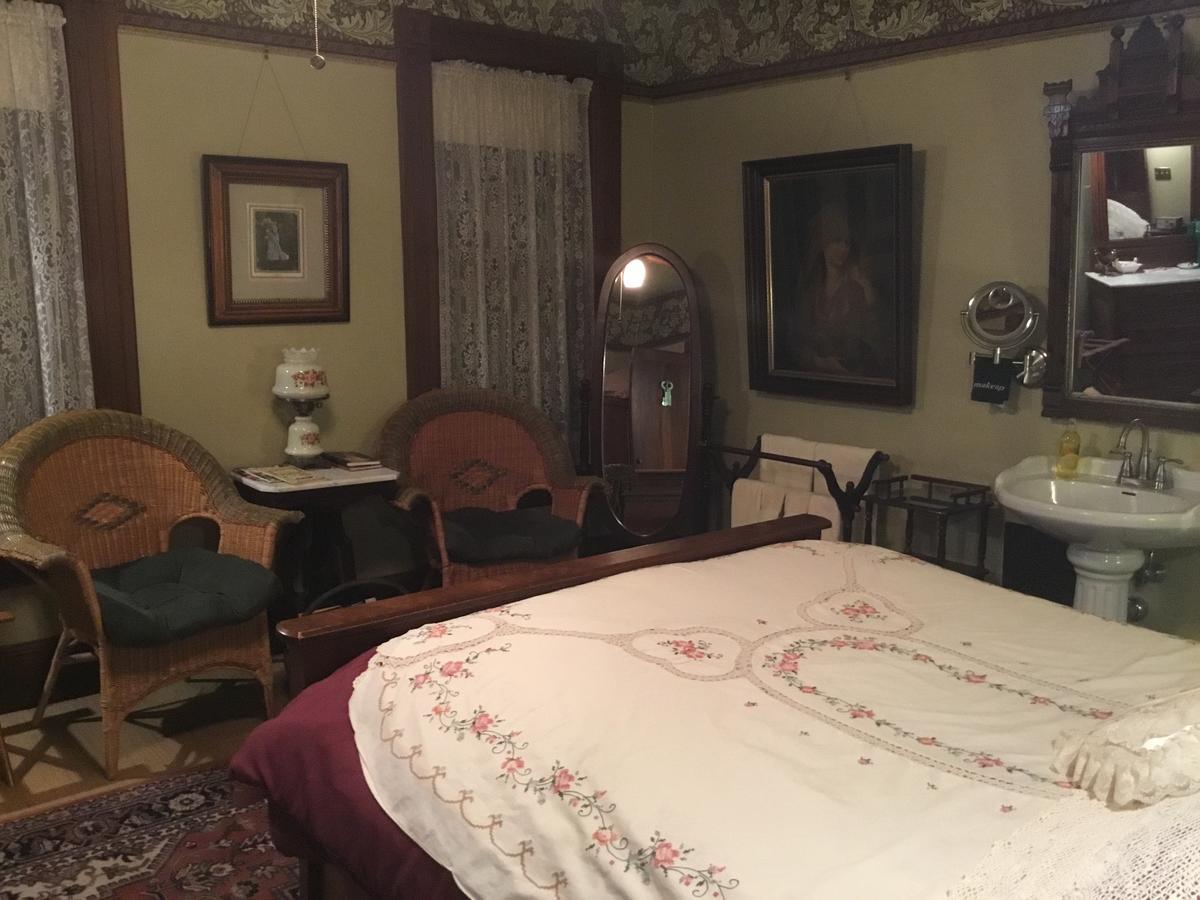 Allen House Inn Amherst Buitenkant foto