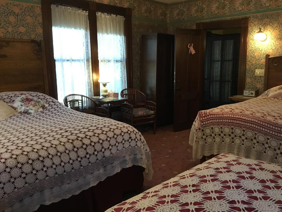 Allen House Inn Amherst Buitenkant foto
