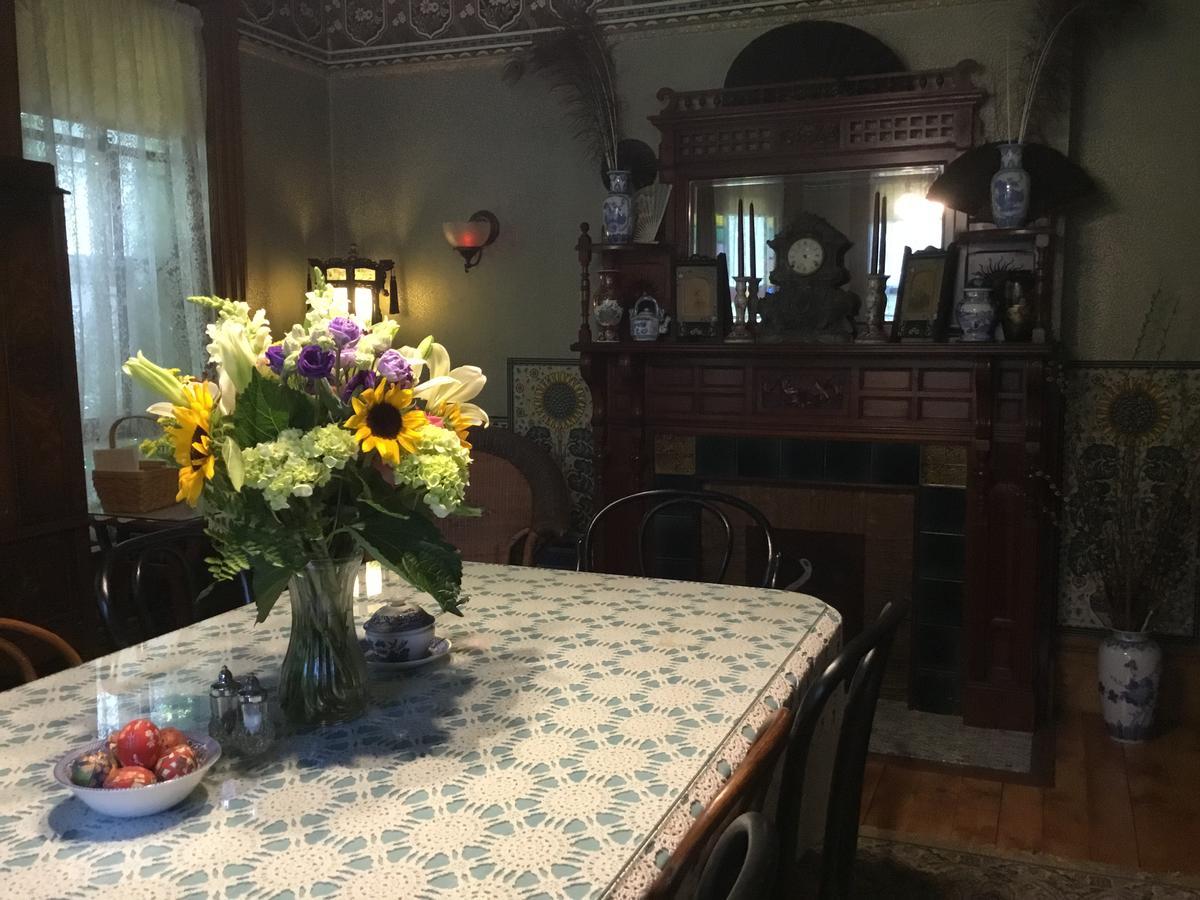 Allen House Inn Amherst Buitenkant foto
